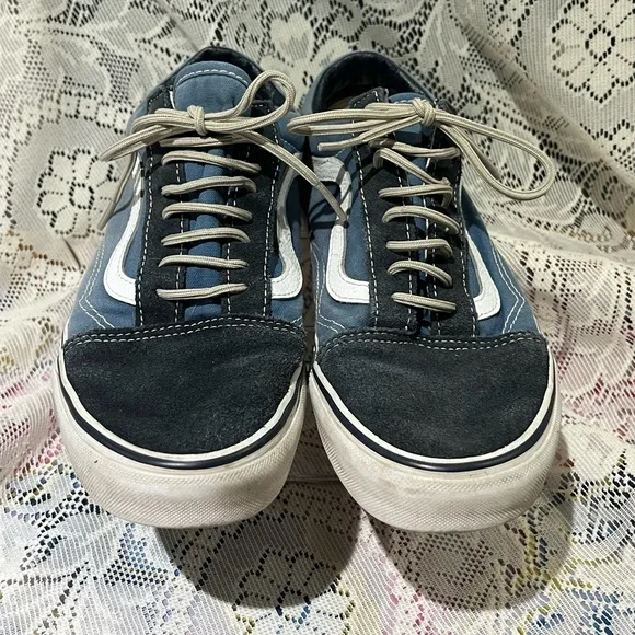 Vans off the wall Blue and white Sneakers size 8.5 women, 7 mens - Picture 3 of 6